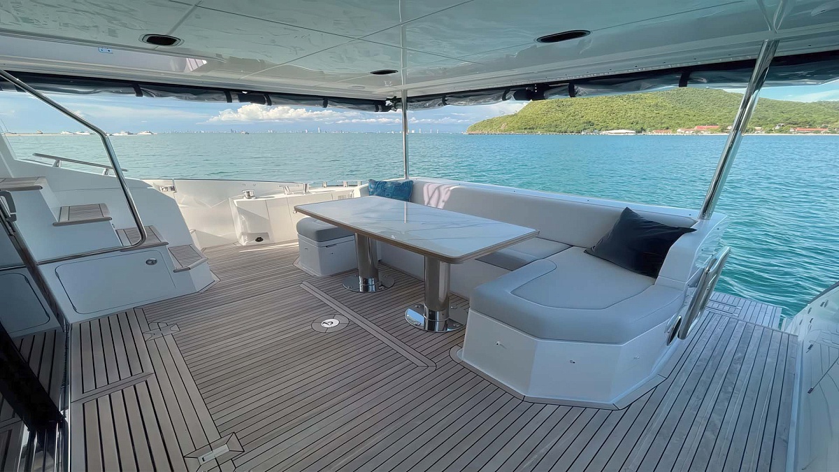 Аренда яхты Azimut 60 Mare на Пхукете